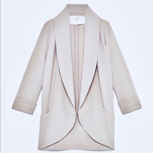 🆕 NWT!! Aritzia Chevalier Jacket. Bone.